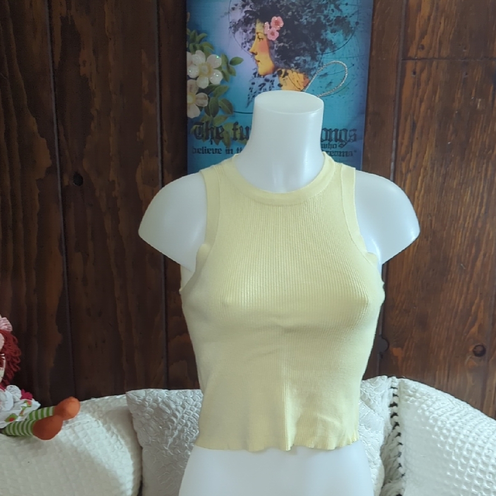 Size L Dynamite Light Yellow Ribbed Tank Top - Picture 3 of 11